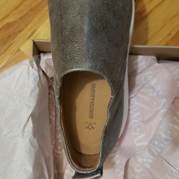 Johnston & Murphy Comfort Metallic Gold/Bronze Shoes 8.5. Fits like an 8 - Picture 2 of 9